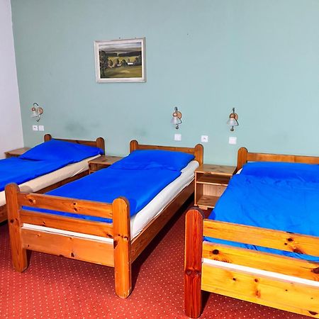 Vila Morava Hotel Liptovský Mikuláš Екстериор снимка